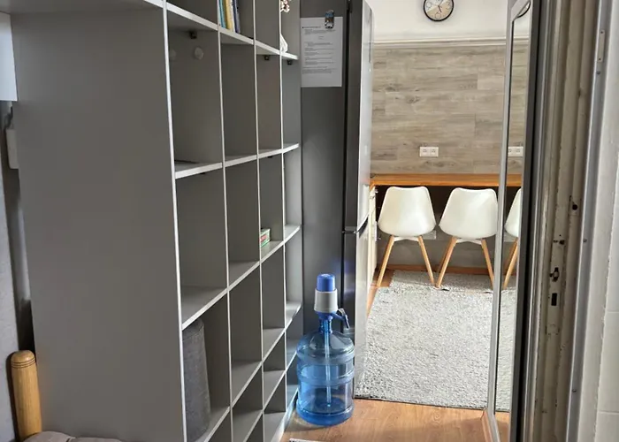 затишна квартира-студія неподалік від вокзалу * Λβιβ